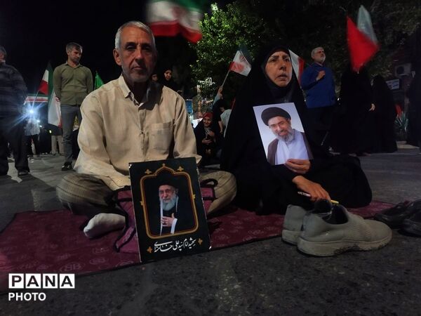 ۱۷۸ شب عاشقی در قلب نیشابور؛ چراغی که خاموش نمی‌شود!