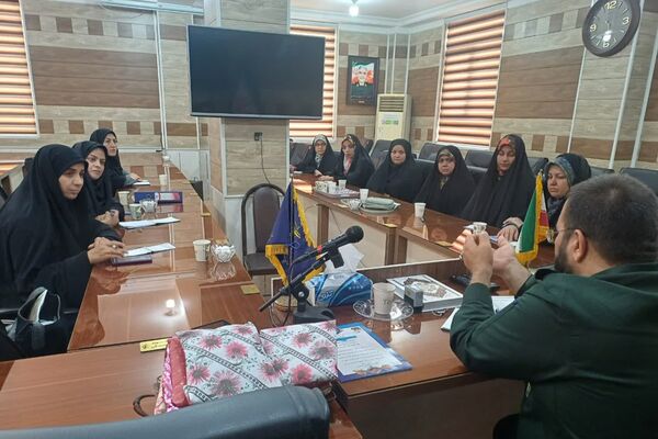 نشست هم‌اندیشی بسیجیان فعال در راستای وعده صادق ۲