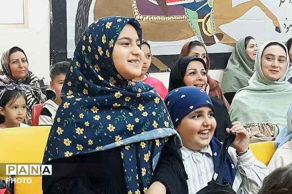 یک روز شاد برای کودکان و نوجوانان دماوند به مناسبت هفته ملی کودک