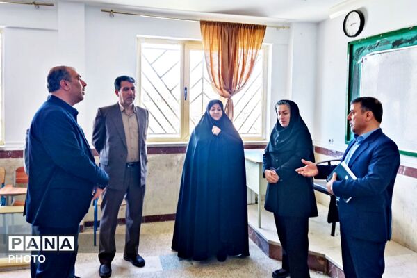 بازدید مسئولین کردستان از مراکز آموزشی آسیب دیده حملات رژیم صهیونی- آمریکایی