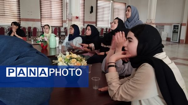 برگزاری اردوی فرهنگی، هنری و استانی دختران البرز در اردوگاه فاطمه الزهرا ماهدشت 