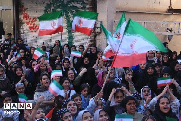 همایش «دختران ایران» همدانک