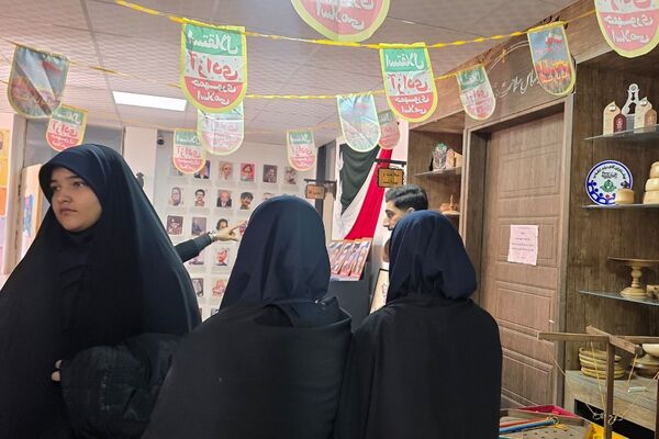  همایش یاوران انقلاب در اداره آموزش و پرورش رباط‌کریم