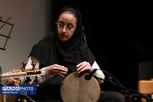 اجرای هنرستان موسیقی دختران تهران در فرهنگسرای ارسباران