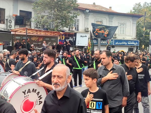 اجتماع عاشوراییان در میدان طالقانی قائمشهر