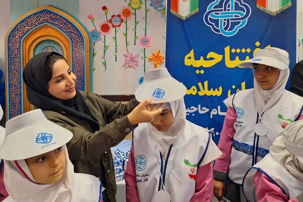 افتتاحیه طرح «سفیران سلامت» در دبستان الهام حاجیان ناحیه دو شهرری 