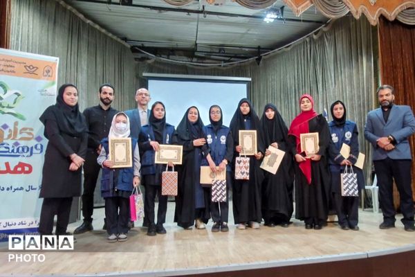 تبیین اهمیت رسانه در تربیت