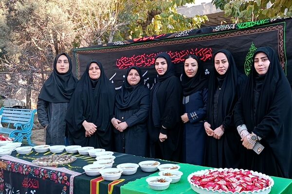 مراسم سوگواری شهادت حضرت فاطمه(س) در مدارس ناحیه 2 بهارستان