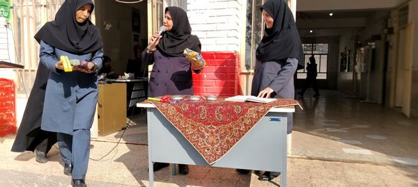 بزرگداشت هفته کتاب خوانی در نیشابور
