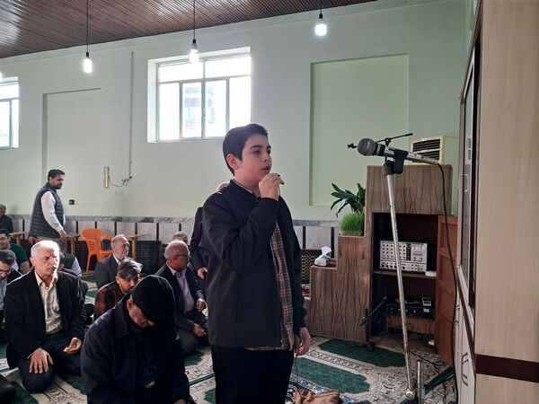 اقامه نماز عید سعید فطر در مسجد جامع جمنان قائمشهر