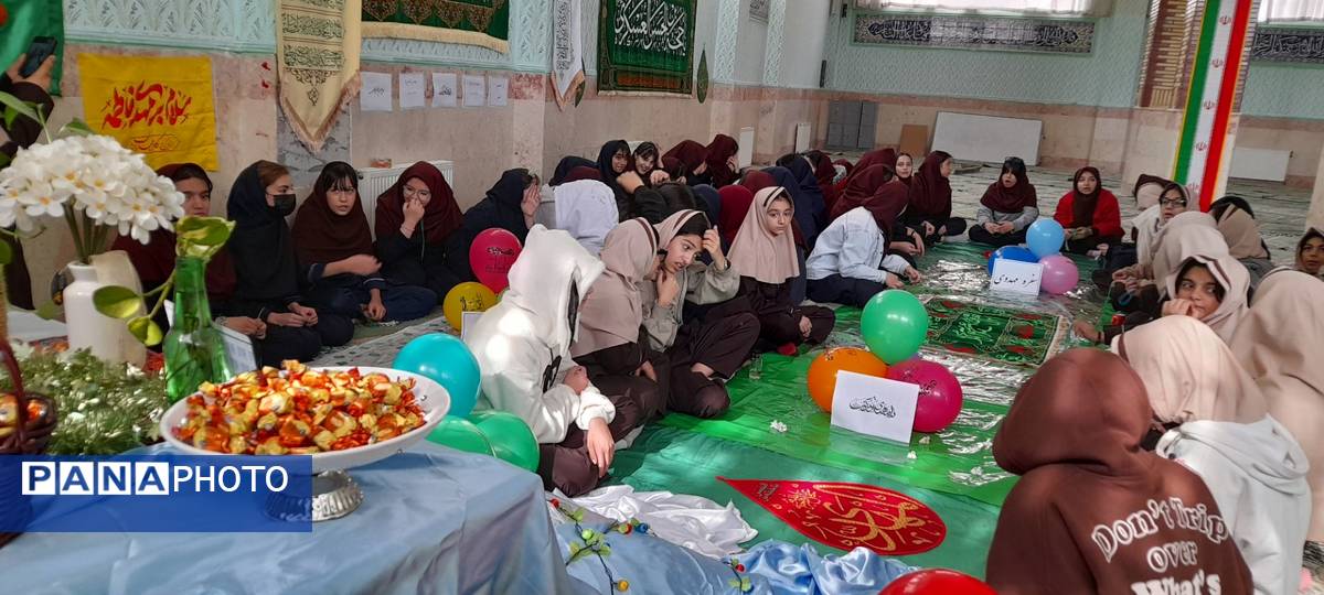 سفره مهدویت مدرسه شهدای اقتدار ناحیه 2 کرج