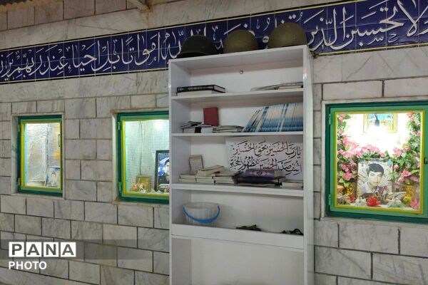 آرامگاه شهید محمد پاکپور در روستای دهسد