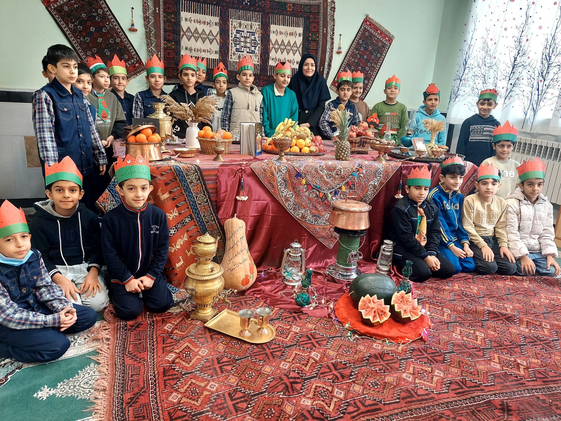 جشن یلدایی در مدرسه شهدای فرهنگی شهرستان شیروان