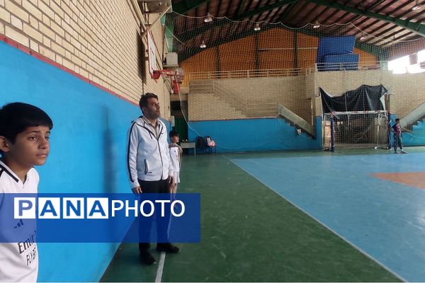 برگزاری مسابقات فوتسال دانش‌آموزان پسر منطقه کهریزک