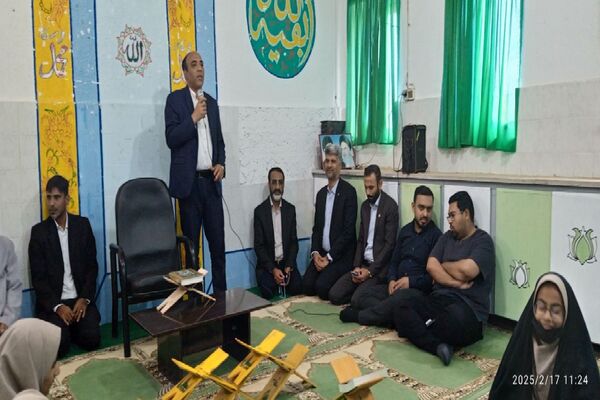 محفل نورانی انس با قرآن‌کریم با حضور قاریان برجسته استانی