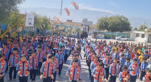 همایش یاوران انقلاب، پیشتازان مقاومت در شهرستان کازرون