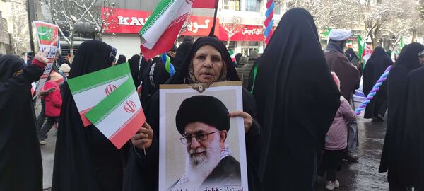 مردم مشهد بار دیگر میهن دوستی خود را به عالمیان نشان دادند