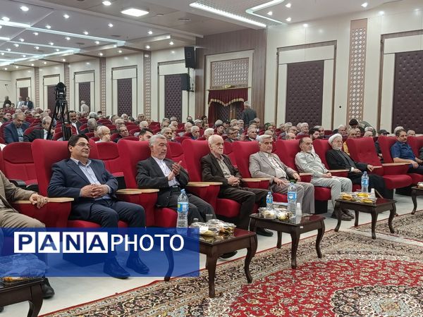 تجلیل از بازنشستگان آموزش و پرورش استان خراسان رضوی