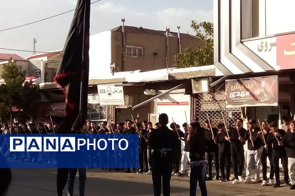 برگزاری مراسم «شاه حسین گویان» اربعین در شهرستان تکاب