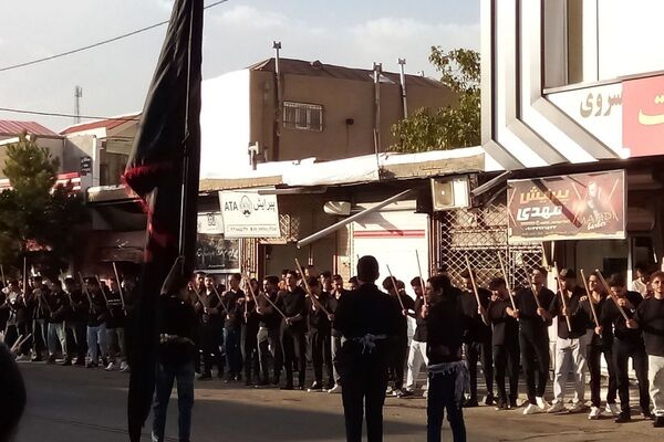 برگزاری مراسم «شاه حسین گویان» اربعین در شهرستان تکاب