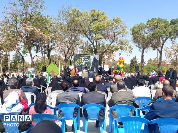 پویش سرو ایران؛یادگاری از جنگ اخیر در دل طبیعت