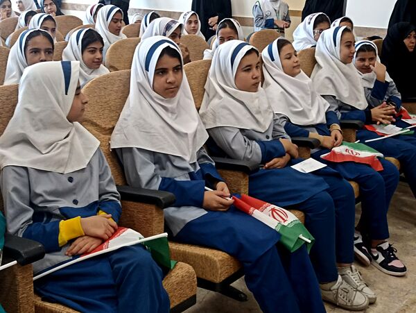 برگزاری آیین جشن عاطفه‌ها در زنجان 
