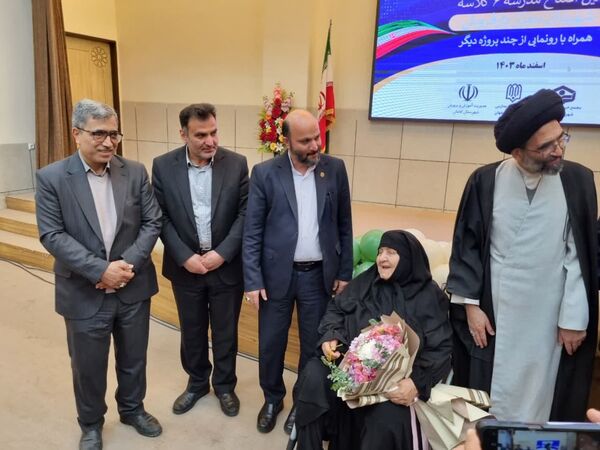 مراسم افتتاحیه مدرسه خیرساز شهیدان بارفروش در کاشان