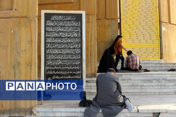 زمزمه عاشقانه دعای عرفه در یادمان 14 شهید گمنام کوه خضر نبی(ع)