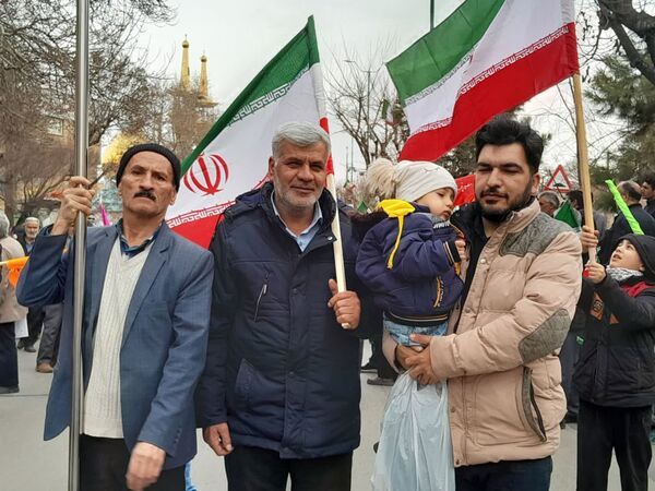 خیابان‌های همدان در ۲۲ بهمن تابلوی تمام‌نمای وحدت ملی