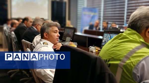 تجلیل از کشاورزان نمونه و دهیارها در پلیس راه استان البرز 