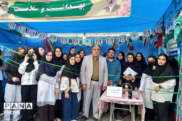 برپایی غرفه های مهدویت، فرهنگی هنری، بهداشت - سلامت، ورزشی و بسیج فرهنگیان در چهاردانگه