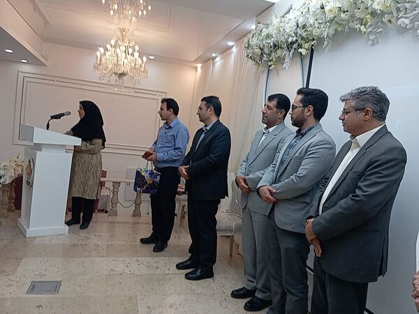 اولین جلسه انجمن اولیا مدرسه اندیشه شهرستان کاشمر 