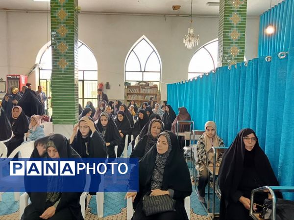 همایش تجلیل از همسران و مادران شهیدان شهر چرمهین همراه با تجلیل از دانشجویان نو ورود به دانشگاه‌های دولتی 