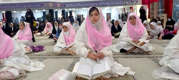 برگزاری بزرگترین محفل انس با قرآن دانش‌آموزی در حسینیه ثارالله یاسوج