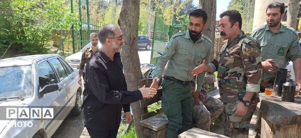 بازدید فرمانده انتظامی گلستان از خدمت‌رسانی کارکنان انتظامی در کردکوی 