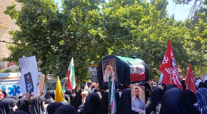 پیمانِ دوباره‌ی نسلِ نو با آرمان‌های انقلاب در غوغای وداع