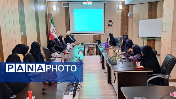  برگزاری نشست خبرنگاران خبرگزاری پانا در‌کانون شهید فهمیده کرج 