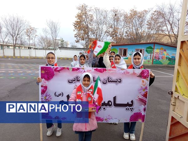 گلستانی از غرور در سملقان؛ موج حضور مردم در جشن انقلاب