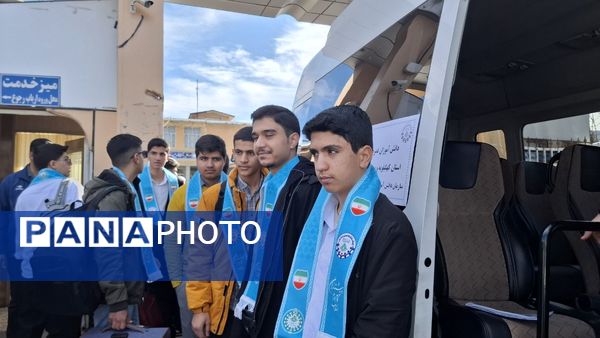 بدرقه دانش‌آموزان پسر عمره‌گذار کهگیلویه و بویراحمد 