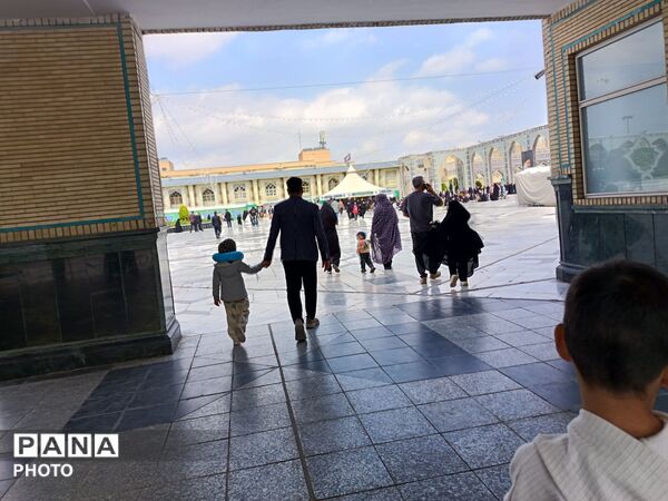 حرم ضامن آهو در آغازین روز دهه کرامت