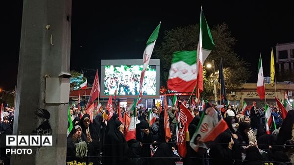 تداوم حماسه در شهرِ هزار شهید؛ ۲۲۲ شب ایستادگی در میدان شهدا