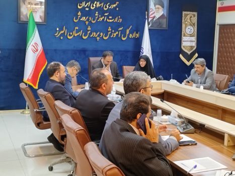 دانش‌آموزان را باید از روش‌های مختلف ‌با ‌فرهنگ غنی تمدن ایرانی آشنا کرد