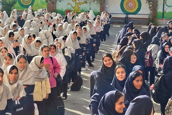 آغاز سال تحصیلی جدید در دبیرستان زینبیه۲