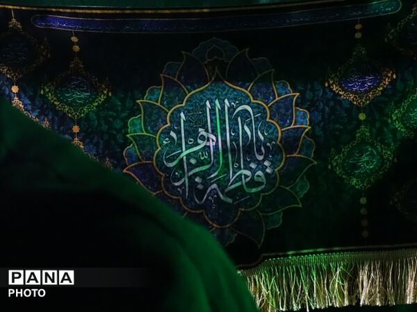  برپایی غرفه‌های نوجوانان در شب‌های راهپیمایی 
