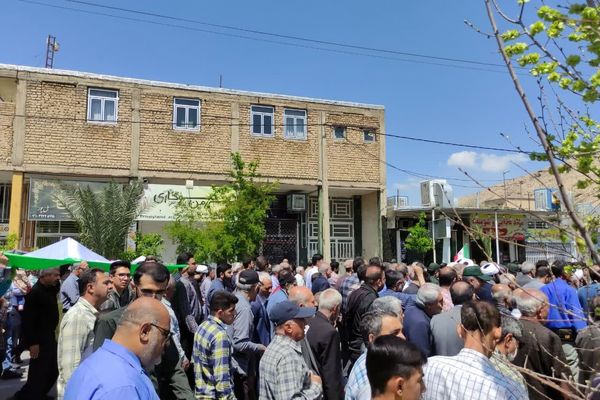 حضور حماسی مردم زرقان در راهپیمایی روز قدس