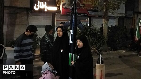 از پیر تا کودک برای حفظ وطن آمدند-۲