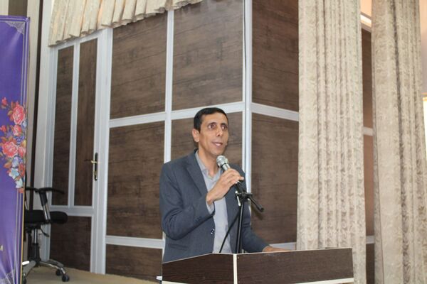 آیین تجلیل از برگزیدگان پسر مسابقات قرآن، عترت و نماز شهرستان بن 
