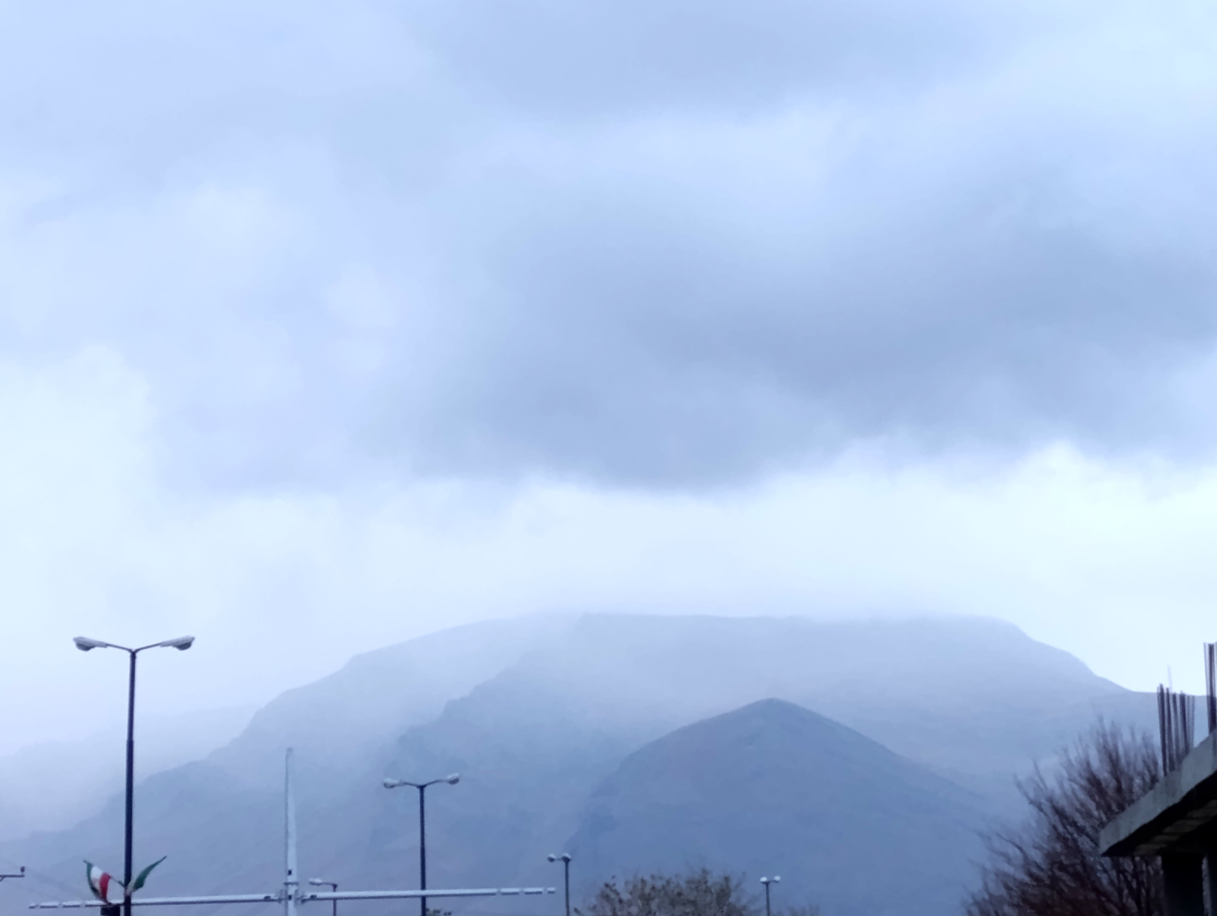 سفیددشت میزبان اولین بارش‌های مؤثر پاییزی