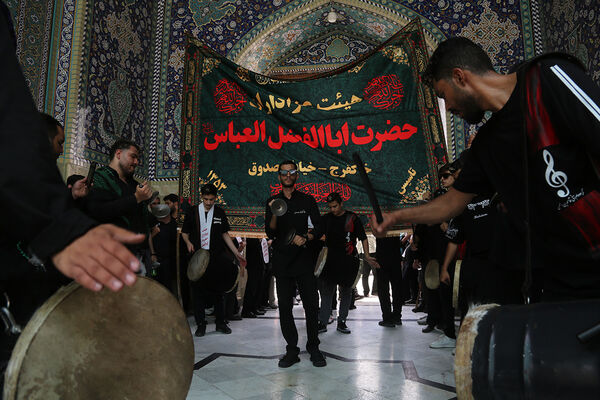 جلوهایی از عزاداری روز تاسوعا در حرم حضرت معصومه(س)