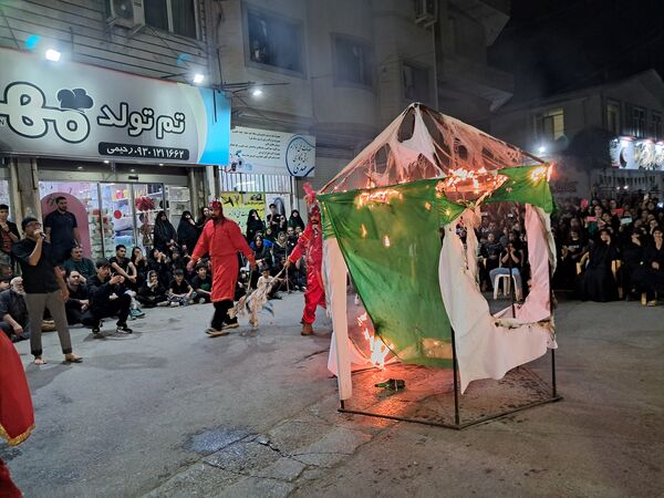 آیین خیمه سوزان در مسجد ابوالفضل قائمشهر